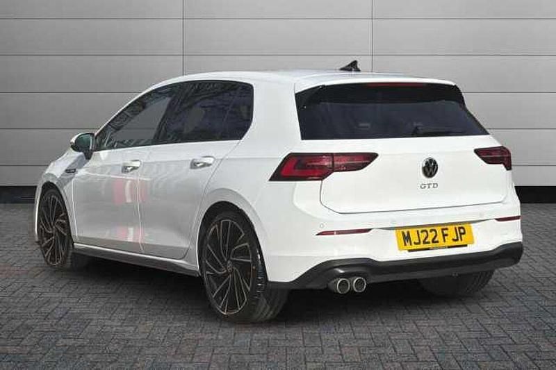 Used VW Golf VIII GTD 200 HP (147 kW) 2022 Pure white Hatchback