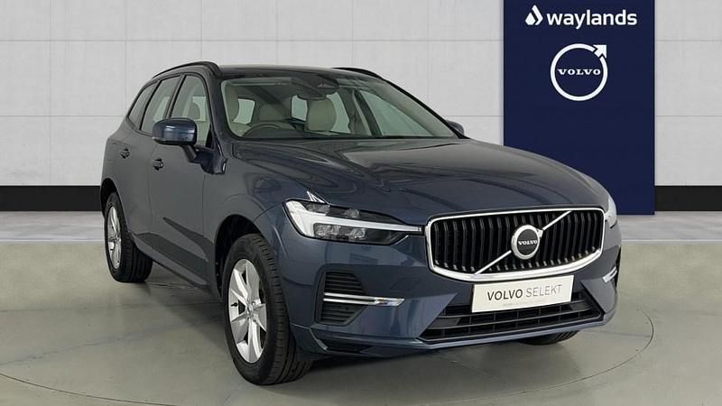 Blue Used 2022 Volvo XC60 Momentum SUV | £30,600 (Fair price) - Image 1/4