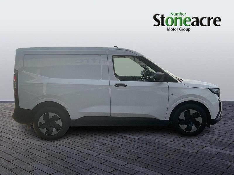 New Ford E-Transit Trend 42 kW (58 HP) 2025 White Van