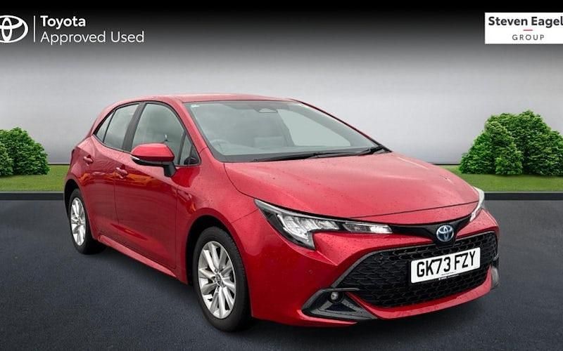 Used Toyota Corolla 140 HP (102 kW) 2026 Hatchback