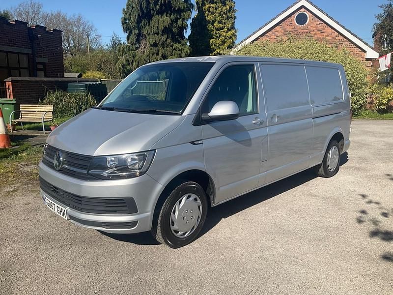 Second-hand VW Transporter Trendline 2017 Argintiu Van