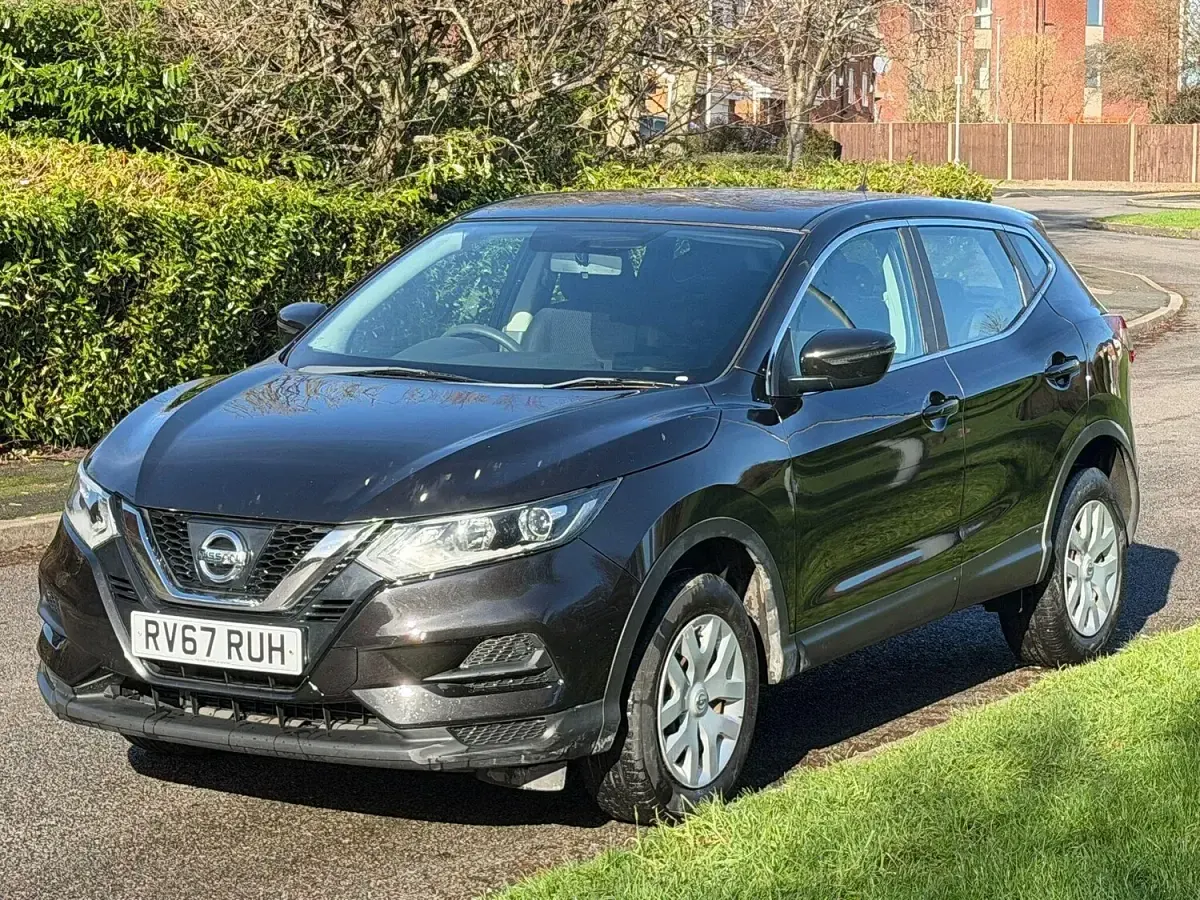 Used Nissan Qashqai S 2017 Black SUV