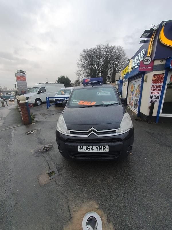 Used Citroën Berlingo 75 HP (55 kW) 2014 Black MPV