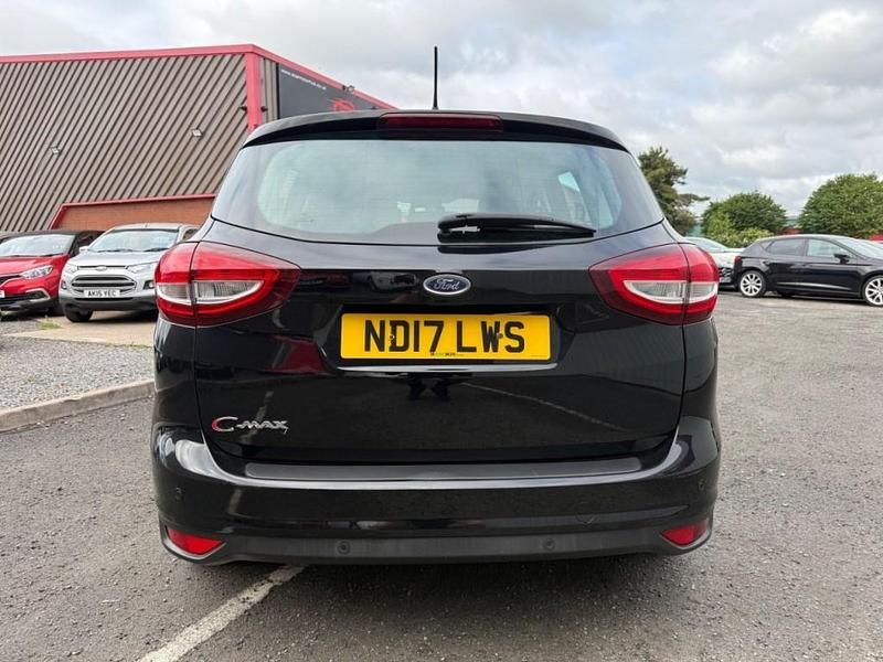 Second-hand Ford C-MAX Titanium 120 CP (88 kW) 2017 Negru Monovolum