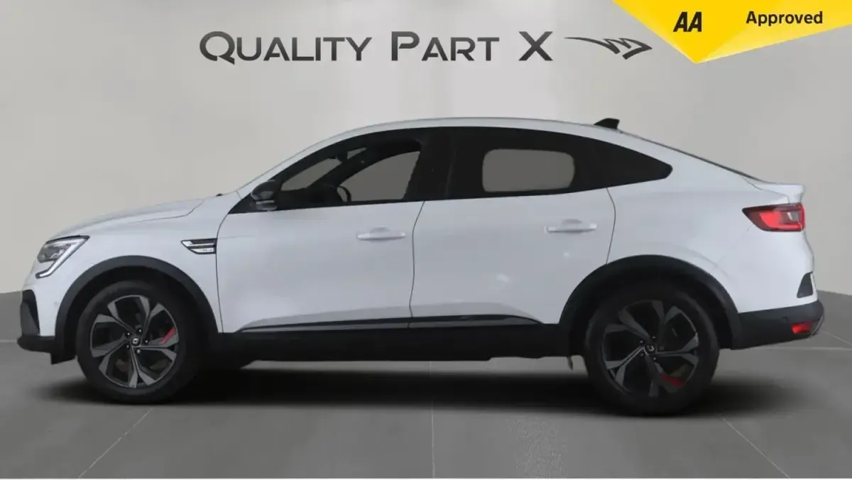 Begagnad Renault Arkana R.S. 2022 Vit SUV