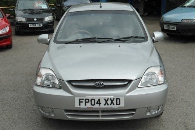 Used Kia Rio 80 HP (58 kW) 2004 Hatchback