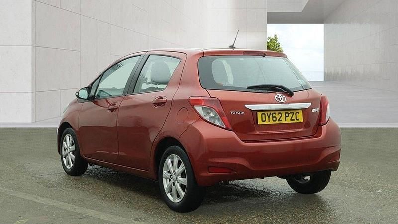 Used Toyota Yaris Multidrive S 2012 Red Hatchback