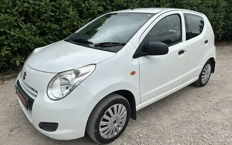 Used Suzuki Alto 68 HP (50 kW) 2013 Hatchback