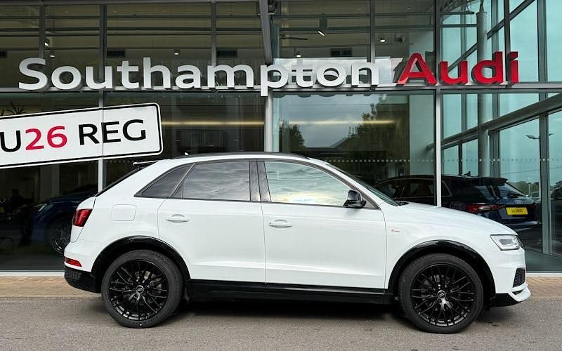 Usado Audi Q3 Black Edition 179 HP (131 kW) 2018 SUV