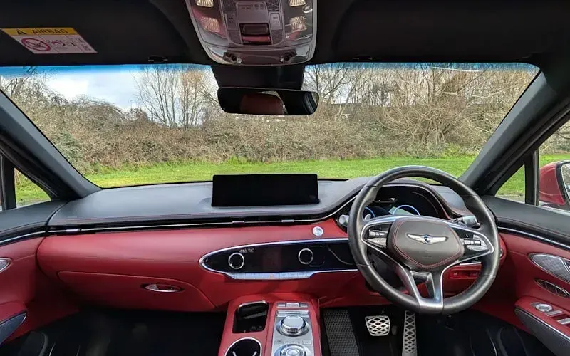 Used Genesis GV70 Sport 305 HP (224 kW) 2021 Red SUV
