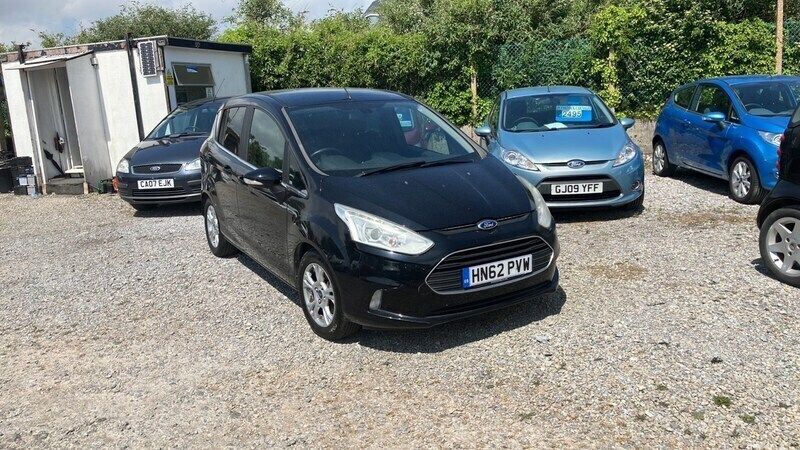 Black Used 2012 Ford B-MAX Zetec MPV | £3,995 (Fair price) - Image 1/4