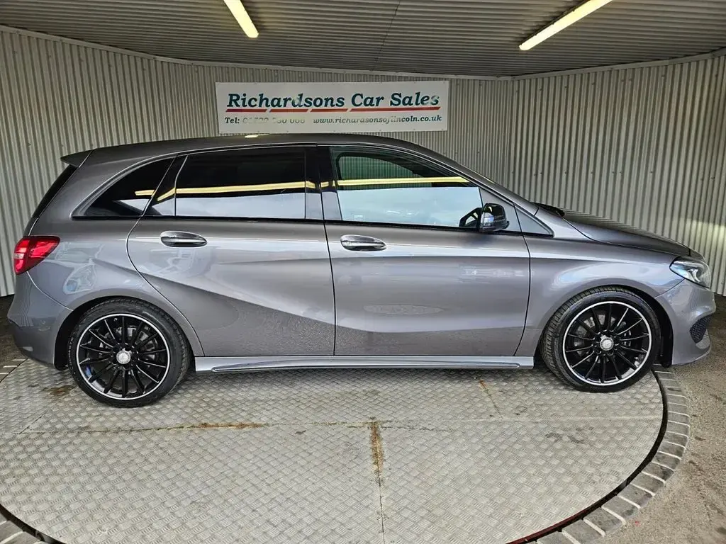Used Mercedes B200 AMG line 2017 Grey MPV