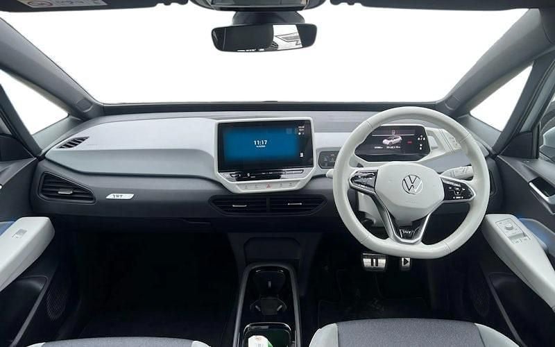 Used VW ID.3 Comfortline 150 kW (204 HP) 2020 White Hatchback