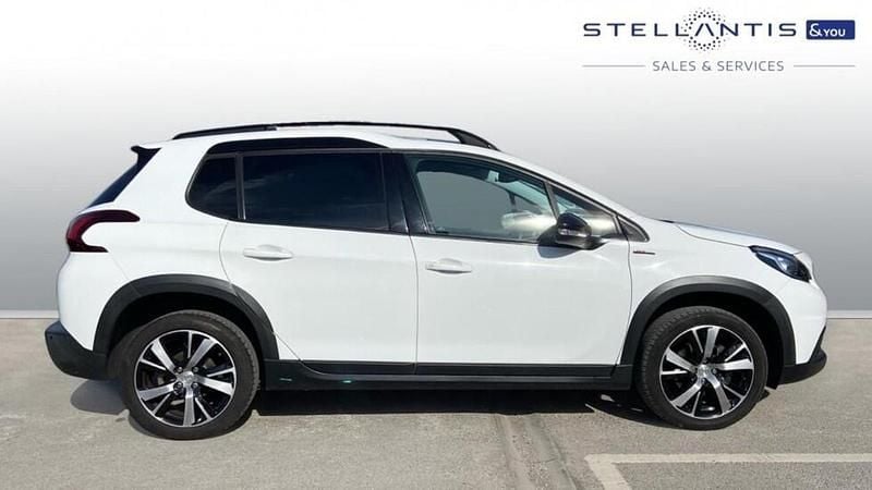 Used Peugeot 2008 GT-line 129 HP (94 kW) 2019 White SUV