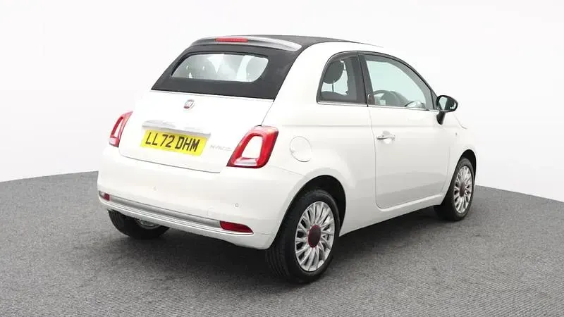 Used Fiat 500C Red 70 HP (51 kW) 2023 White Cabriolet
