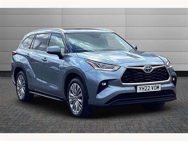 Silver Used 2022 Toyota Highlander SUV | £35,499 (Fair price) - Image 1/3