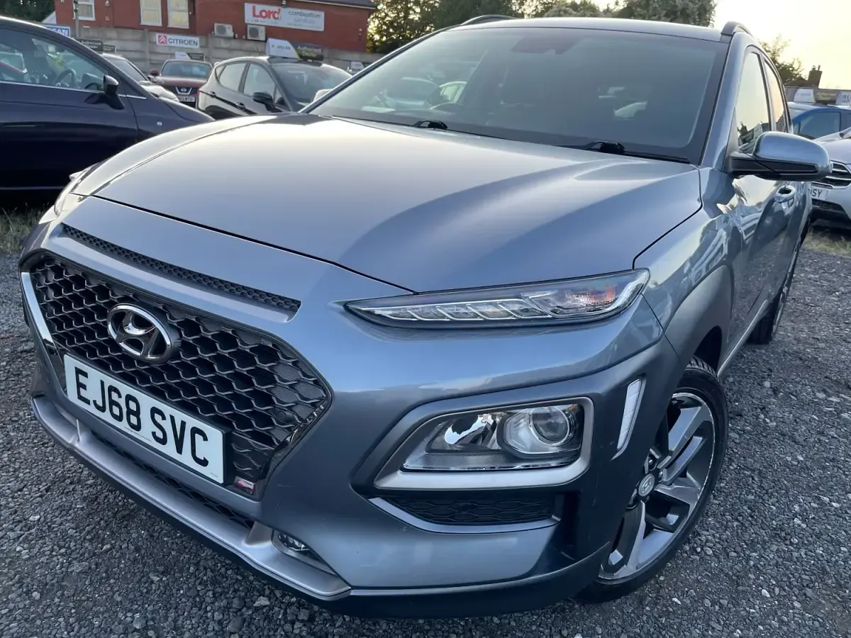 Second-hand Hyundai Kona Premium SE 120 CP (88 kW) 2018 Argintiu SUV