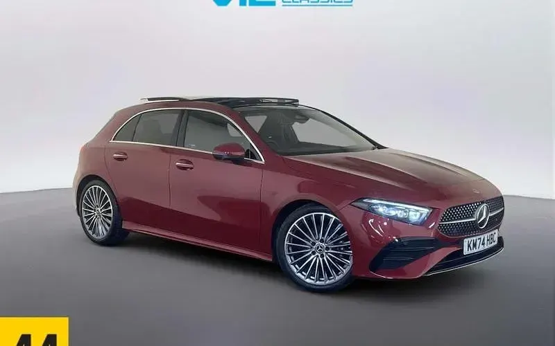 Usado Mercedes A200 AMG Line Premium Plus 163 CV (119 kW) 2026 Utilitario