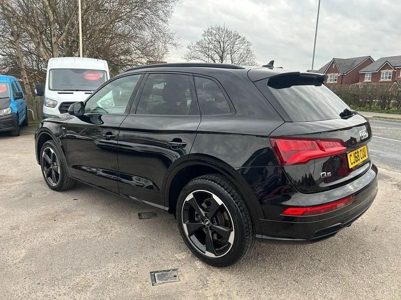 Used Audi Q5 Black Edition 190 HP (139 kW) 2019 Black SUV