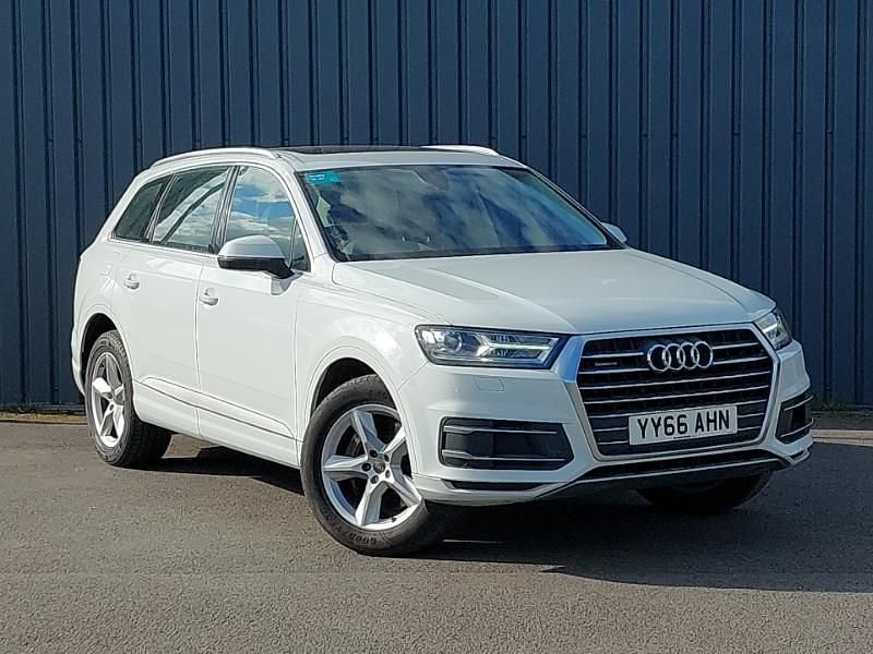Used Audi Q7 218 HP (160 kW) 2016 White SUV