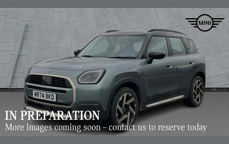 Used Mini Countryman Exclusive 170 HP (125 kW) 2024 Green SUV
