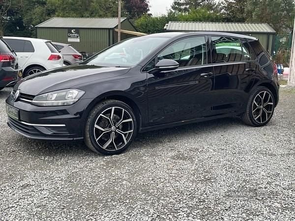 Used VW Golf VII SE 115 HP (84 kW) 2017 Black Hatchback