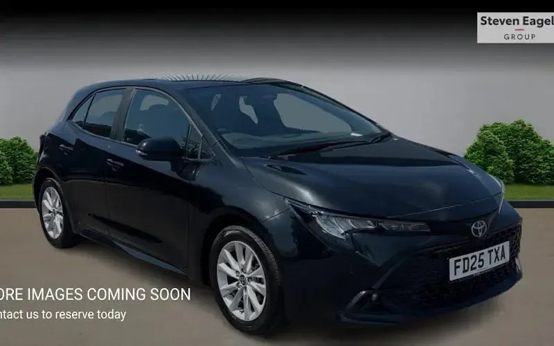 Used Toyota Corolla 140 HP (102 kW) 2026 Hatchback