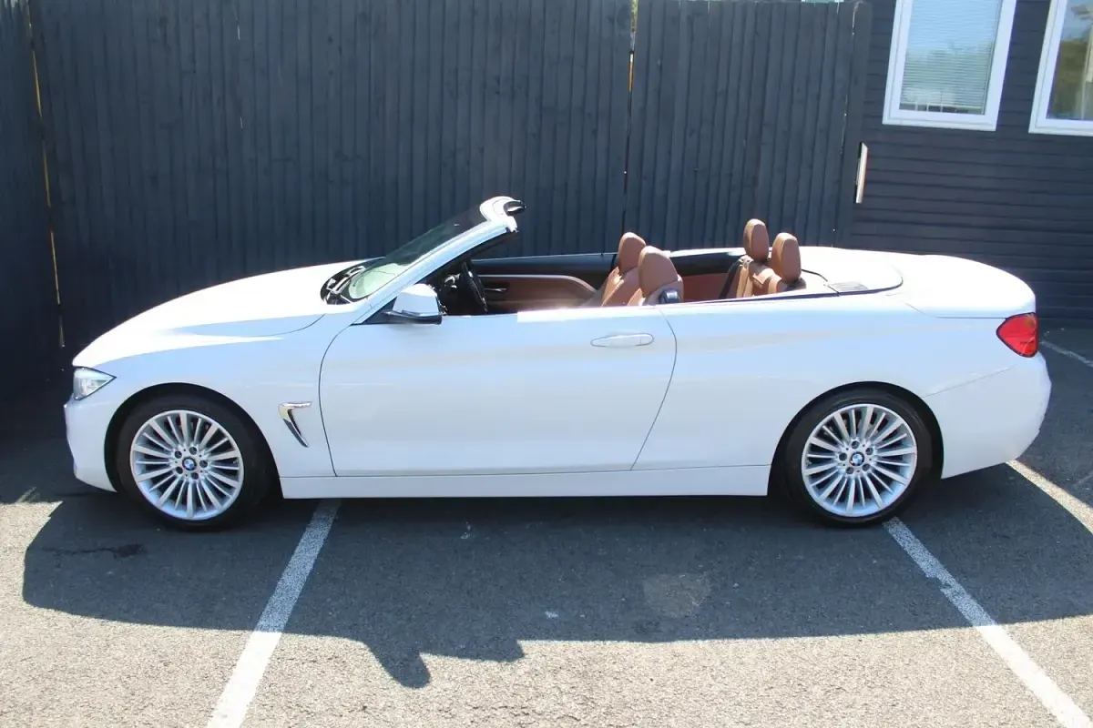 Used BMW 420 Luxury Line 2014 White Cabriolet