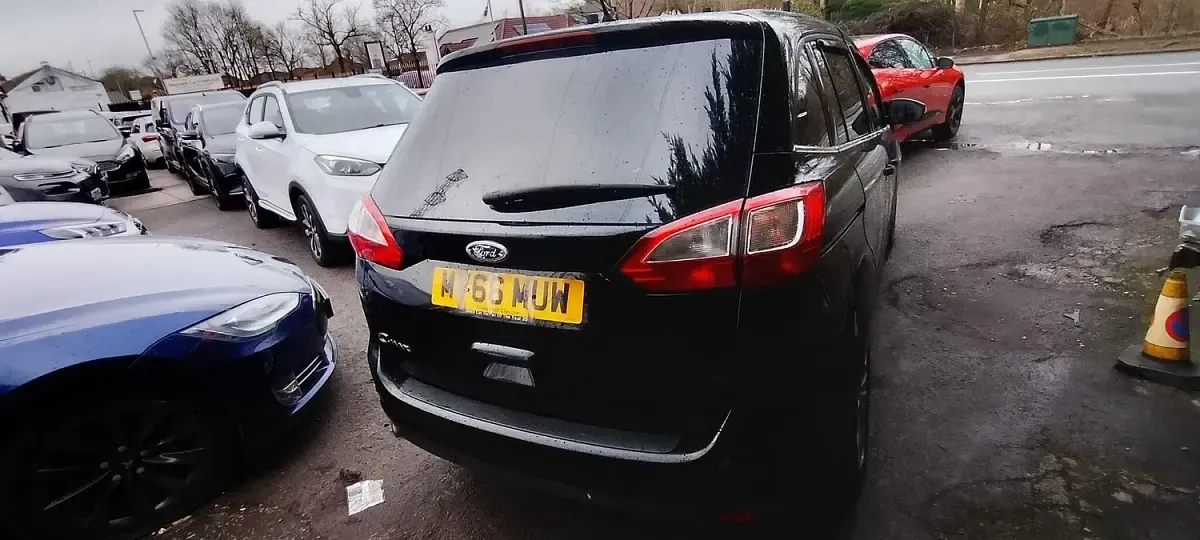 Used Ford Grand C-Max Titanium 120 HP (88 kW) 2016 Black MPV