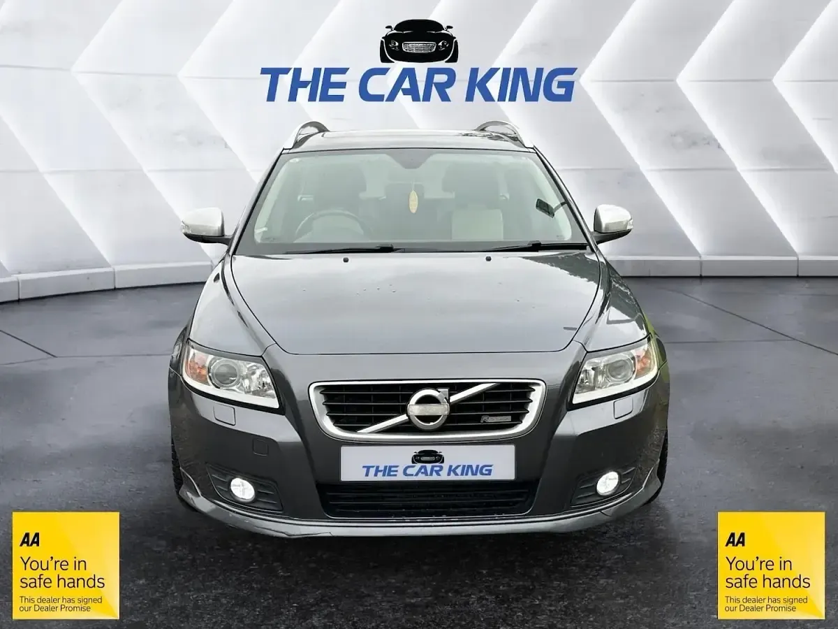 Used Volvo V50 R-Design 115 HP (84 kW) 2012 Grey Estate