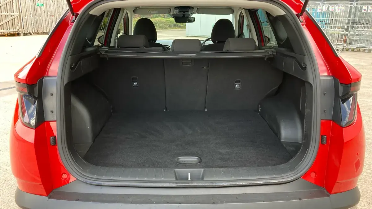 Used Hyundai Tucson Premium 150 HP (110 kW) 2021 Red SUV