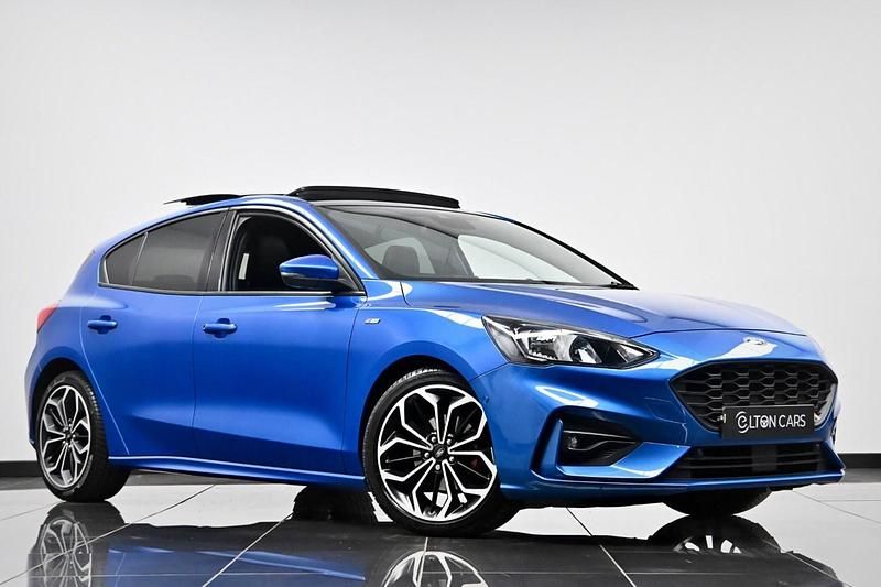 Used Ford Focus ST-Line X 120 HP (88 kW) 2019 Blue Hatchback
