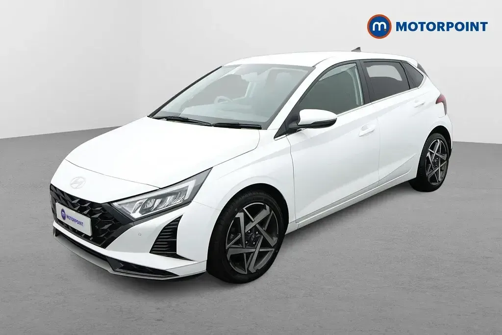 Used Hyundai i20 Premium 2024 White Hatchback