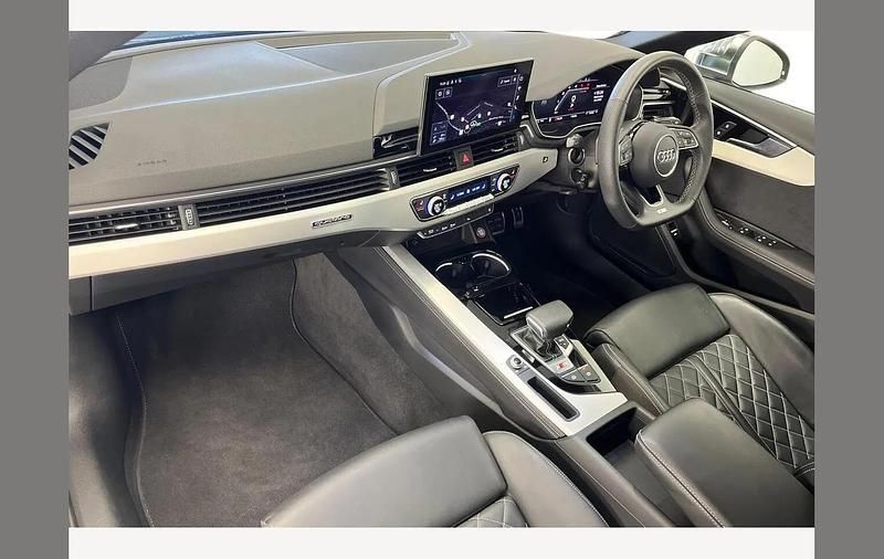 Used Audi S4 Design 341 HP (250 kW) 2023 Grey Estate