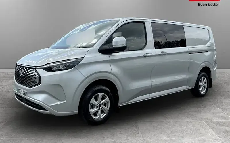 Used Ford Transit Limited 100 kW (136 HP) 2025 Van