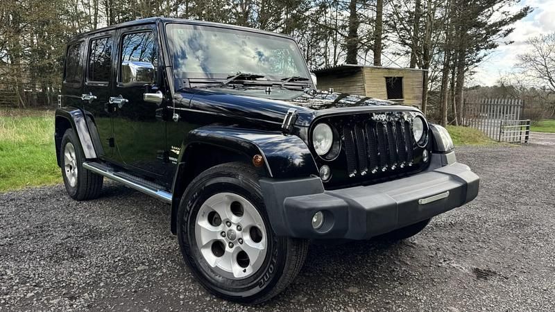 Used Jeep Wrangler Sahara 285 HP (209 kW) 2015 Black SUV