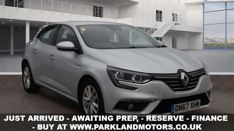 Silver Used 2017 Renault Mégane IV Dynamique Hatchback | £7,790 (Fair price) - Image 1/3