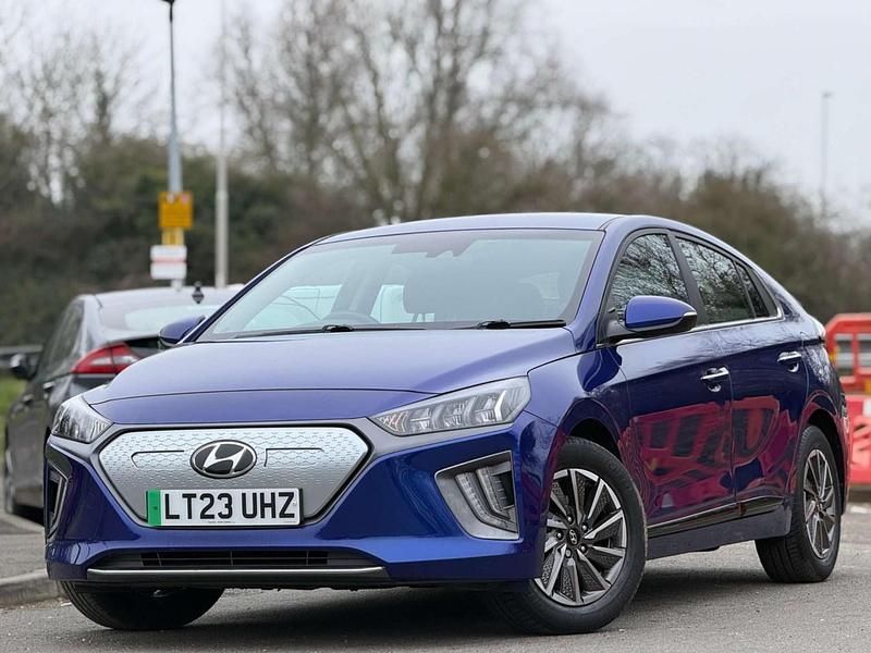 Used Hyundai Ioniq Premium 100 kW (136 HP) 2023 Blue Hatchback