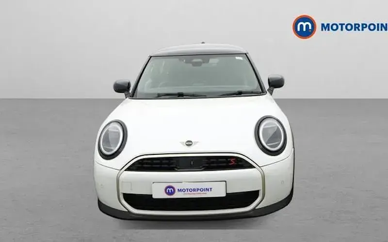 Used Mini Cooper Exclusive 150 kW (204 HP) 2026 Hatchback