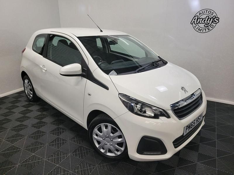 Used Peugeot 108 Active 68 HP (50 kW) 2015 White Hatchback