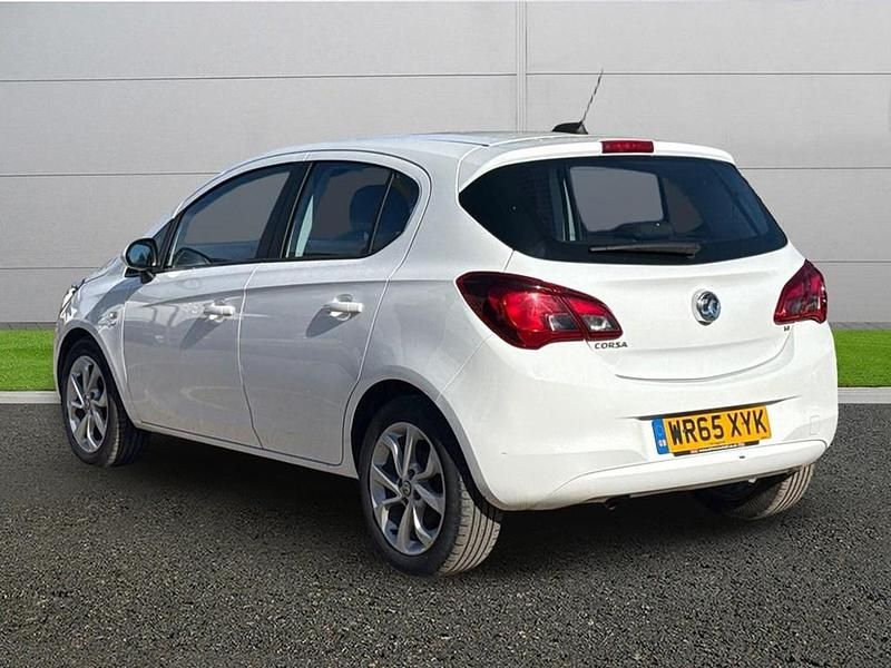 Used Vauxhall Corsa 2015 White Hatchback