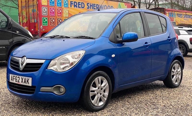 Used Vauxhall Agila 94 HP (69 kW) 2012 Blue MPV