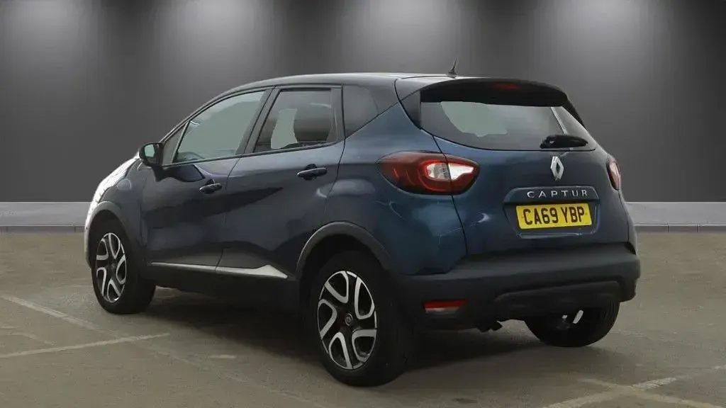 Used Renault Captur Iconic 2020 Blue/black SUV