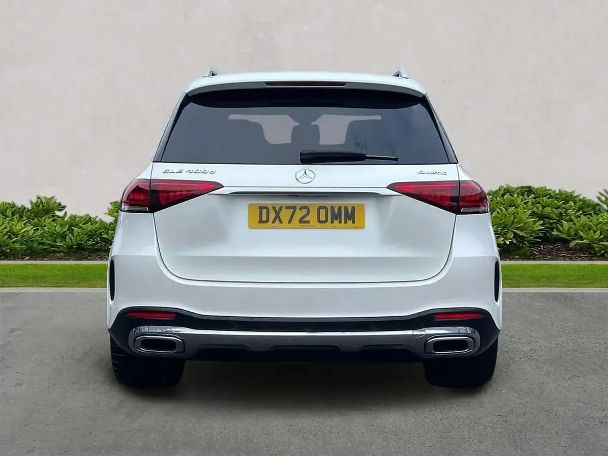 Used Mercedes GLE400 AMG line 2022 White Estate