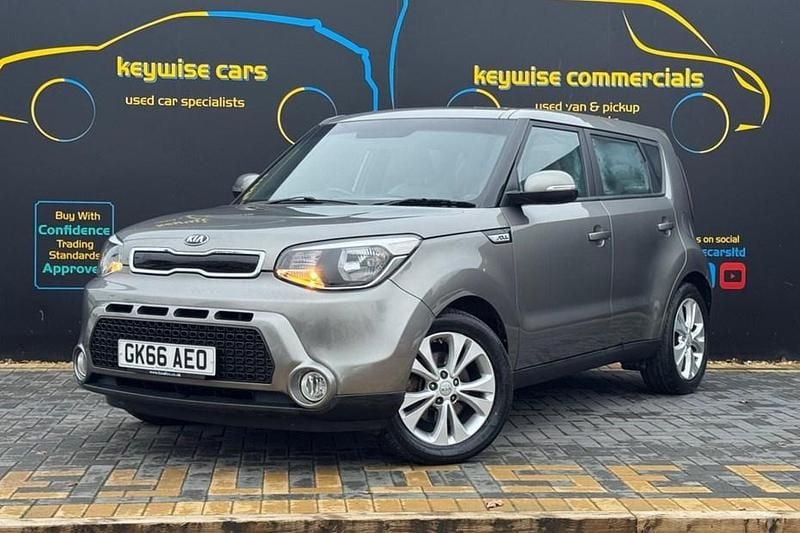 Silver Used 2016 Kia Soul SUV | £8,690 (Fair price) - Image 1/1