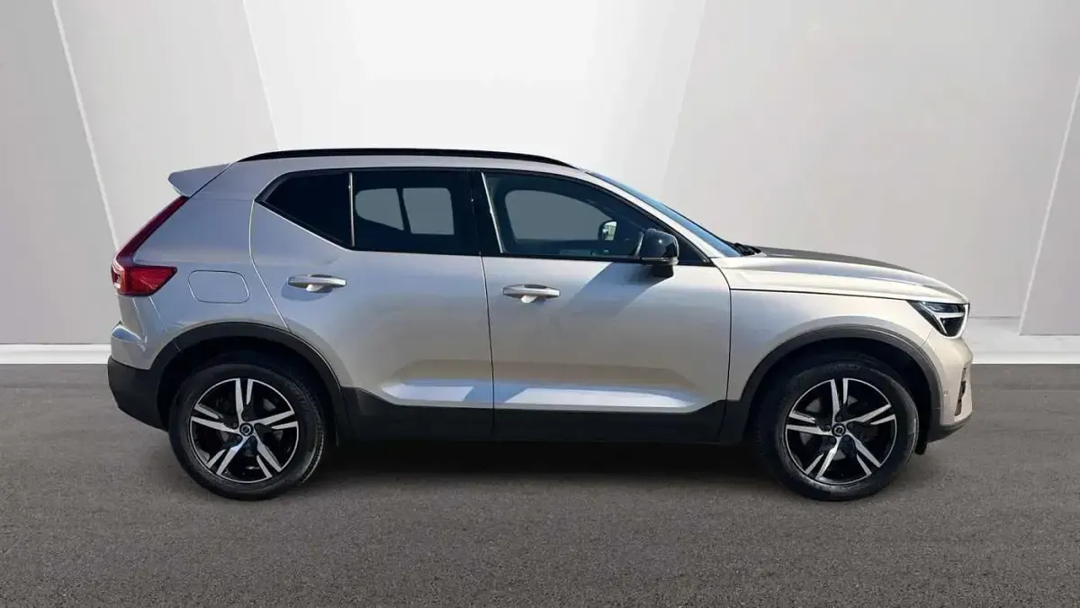 Used Volvo XC40 Plus 161 HP (118 kW) 2023 Other SUV