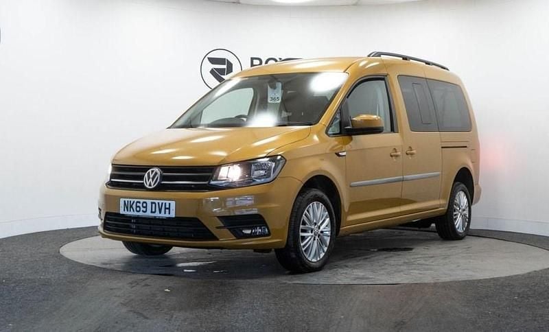 Used VW Caddy Maxi Life Life 102 HP (75 kW) 2019 Yellow MPV