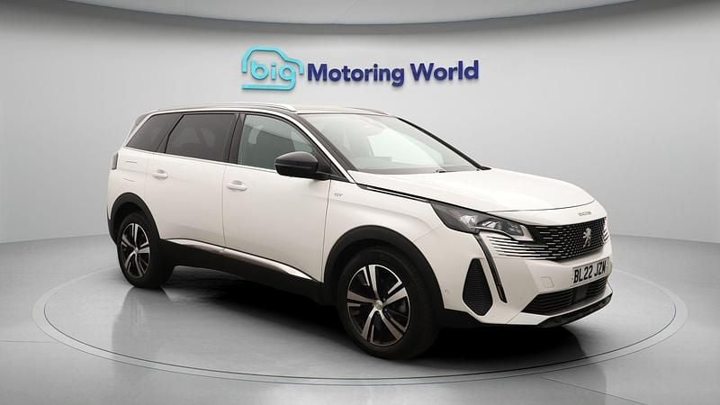 Used 2022 Peugeot 5008 GT MPV | £23,654 (Fair price) - Image 1/4