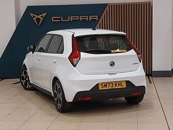 Used MG MG3 Exclusive 106 HP (77 kW) 2023 White Hatchback