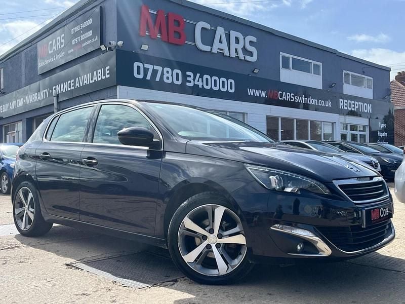 Used Peugeot 308 Allure 130 HP (95 kW) 2017 Blue Hatchback